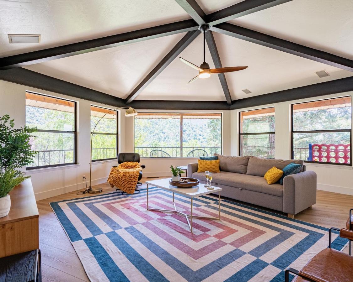 Secluded Mtn Family Haven W/views & Arcade * Three Rivers