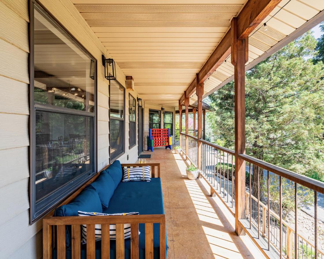Secluded Mtn Family Haven W/views & Arcade Villa